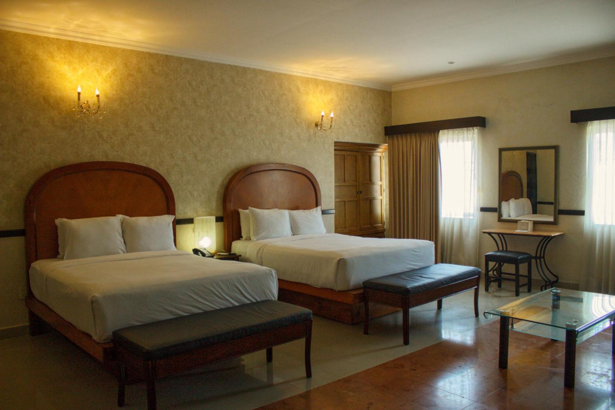 Hotel Palacio Maya メリダ エクステリア 写真